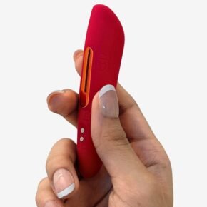 Libertee Dia Rouge Mini Bullet Rechargeable Massager 12 Modes & Intensities 1's